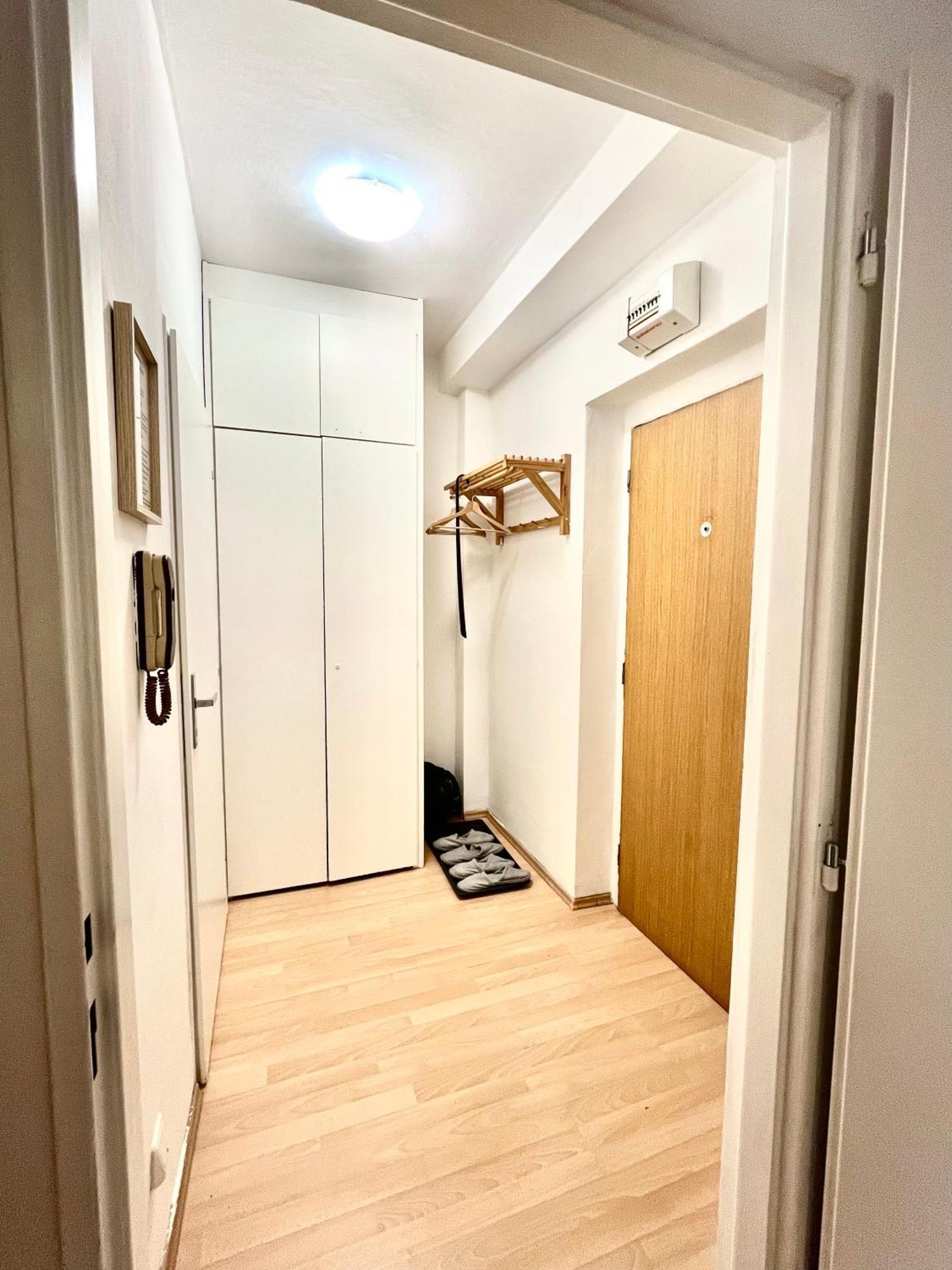 Apartment Simona - Old Town Bratislava Exteriör bild